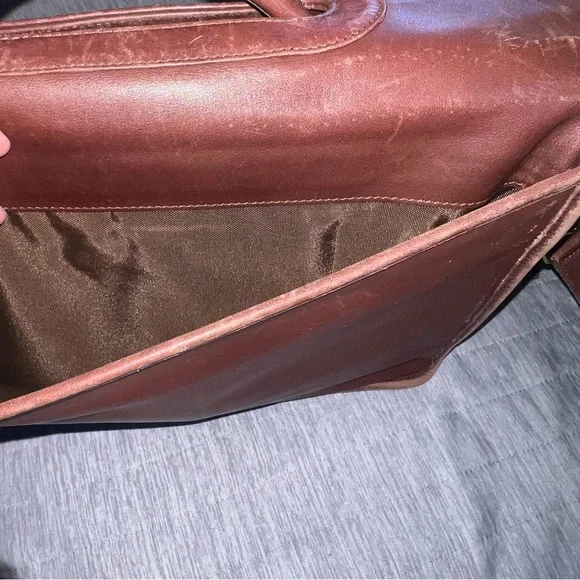 Vintage Coach Elegant Dark Brown Leather Briefcase - Picture 9 of 12